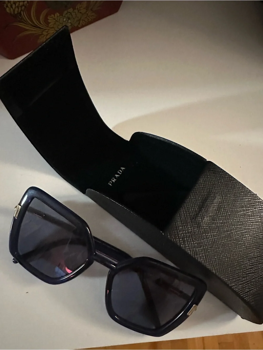Prada women’s Sunglasses